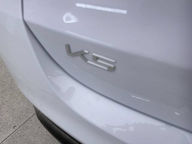 2023 Kia K5 LXS - Photo 37