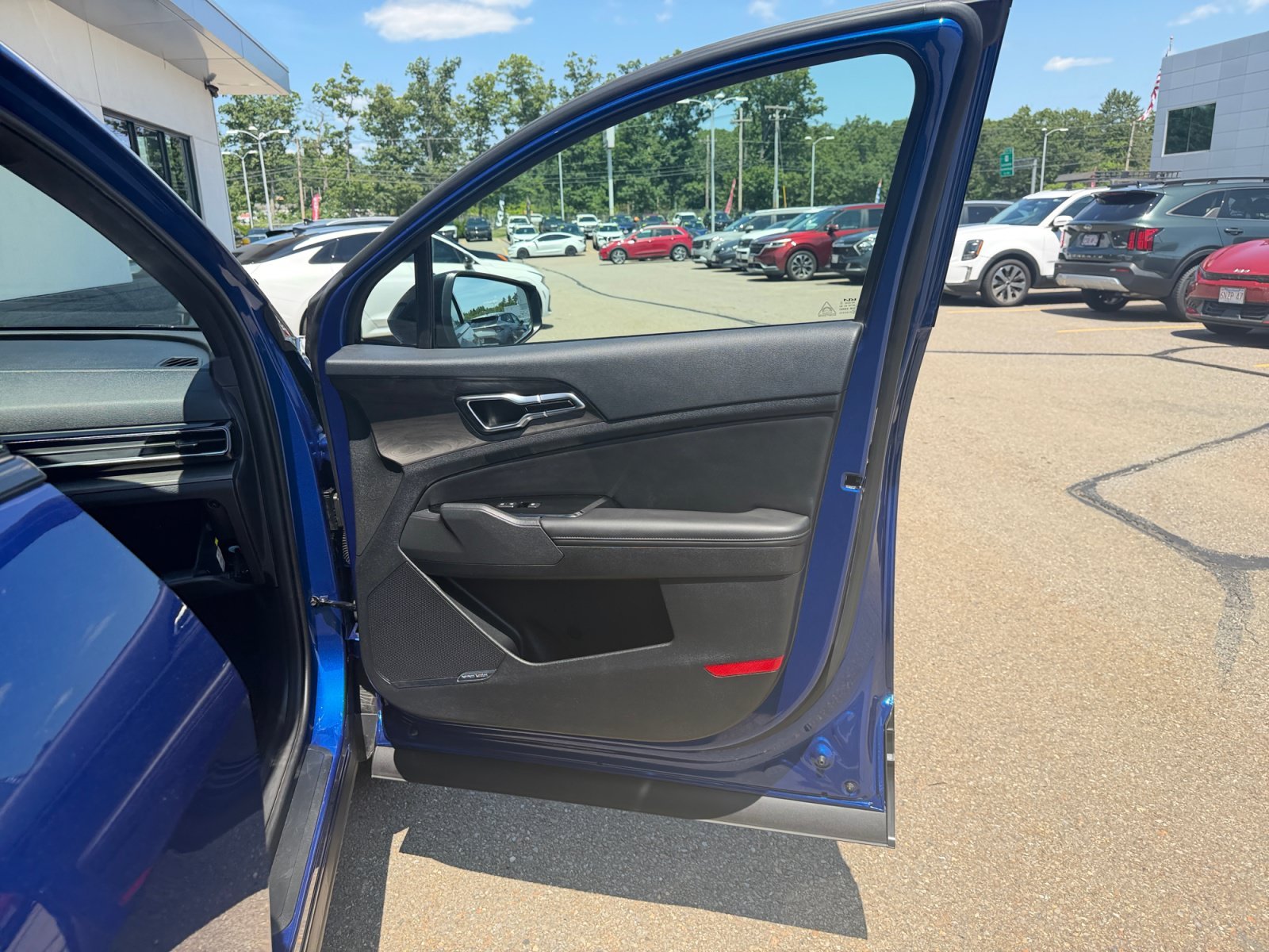 Used 2023 Sapphire Blue Kia X-Pro Prestige image 33