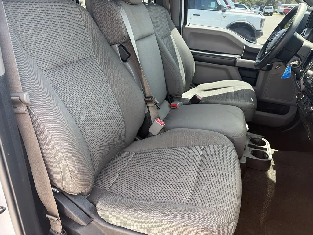Used 2015 White Ford XLT image 30