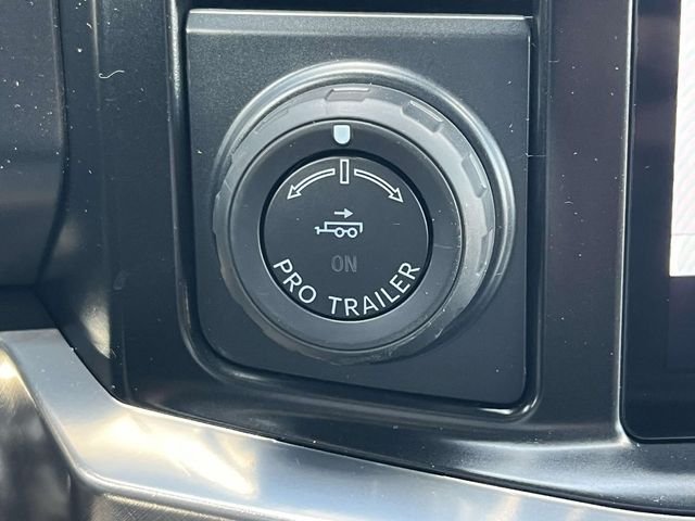 New 2026 Star White Metallic Tri-Coat Ford King Ranch image 39