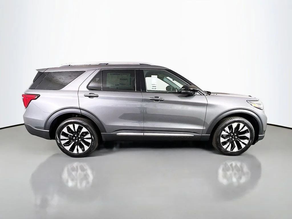 New 2026 Carbonized Gray Metallic Ford Platinum image 20