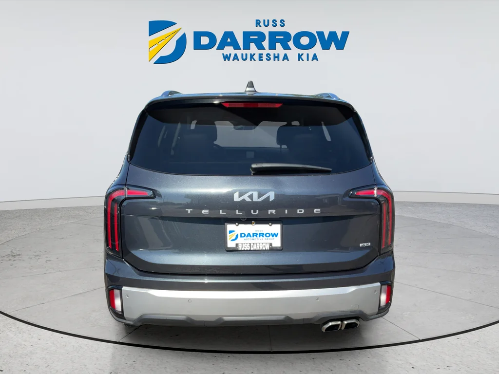 Certified Used 2024 Gray Kia SX image 4