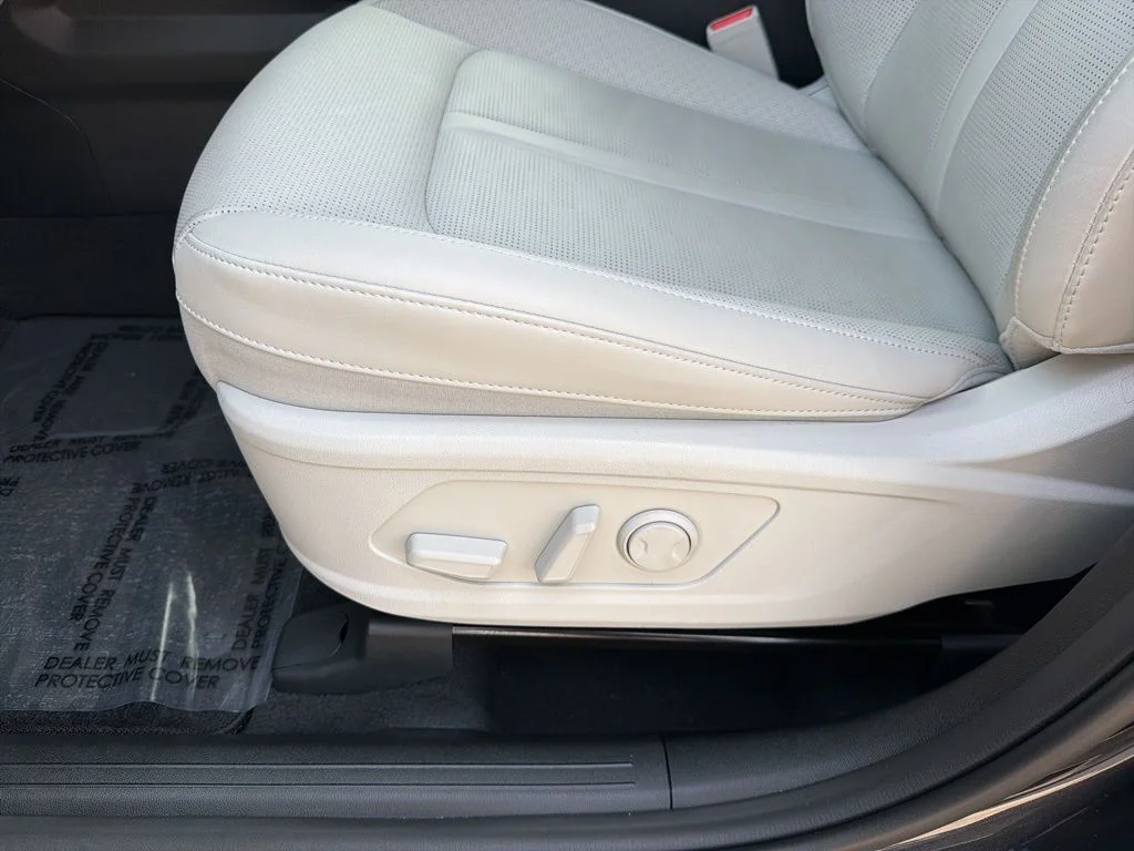 Used 2025 Gray Kia EX image 16