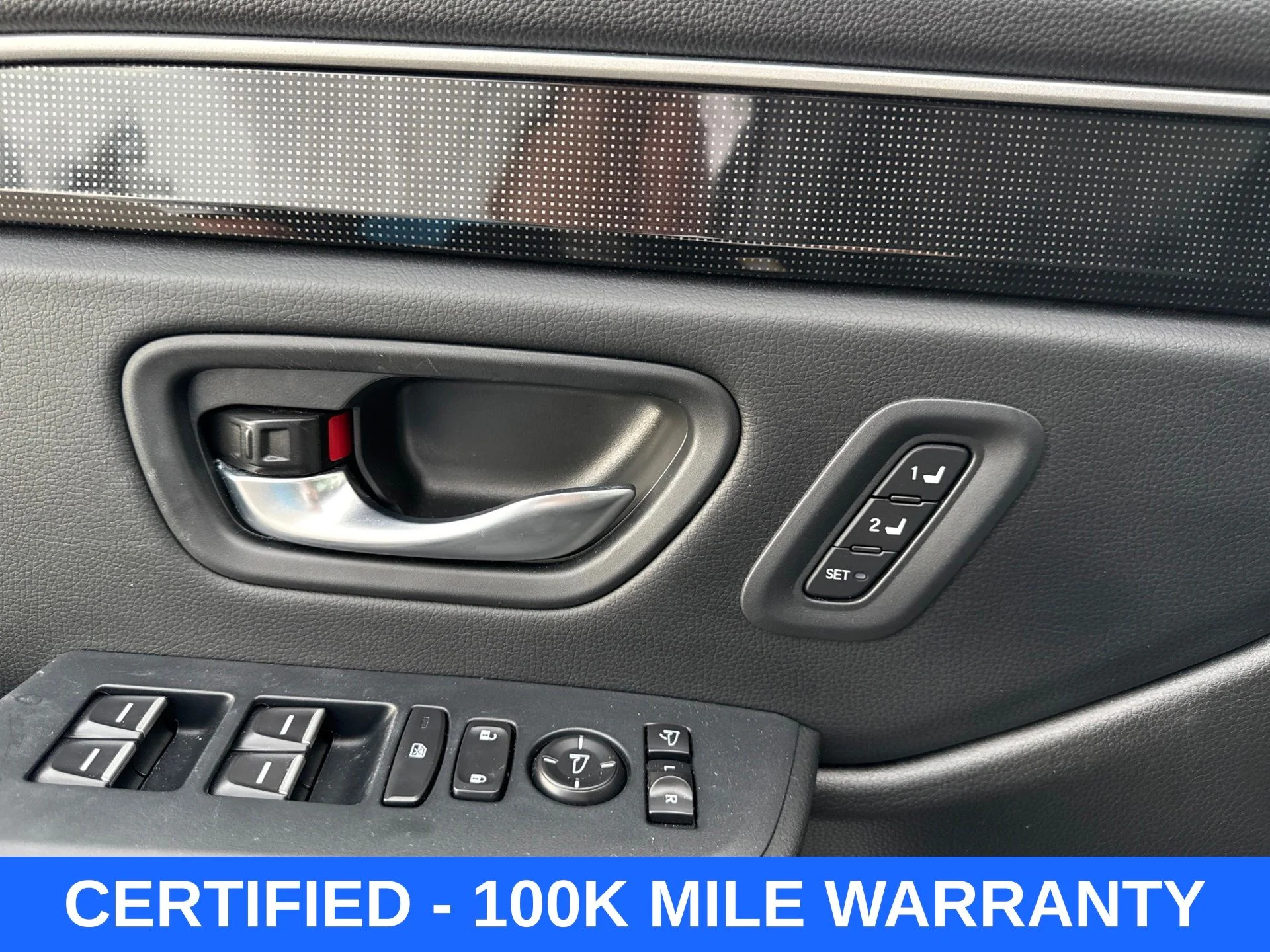 Certified Used 2025  Honda Black Edition image 15