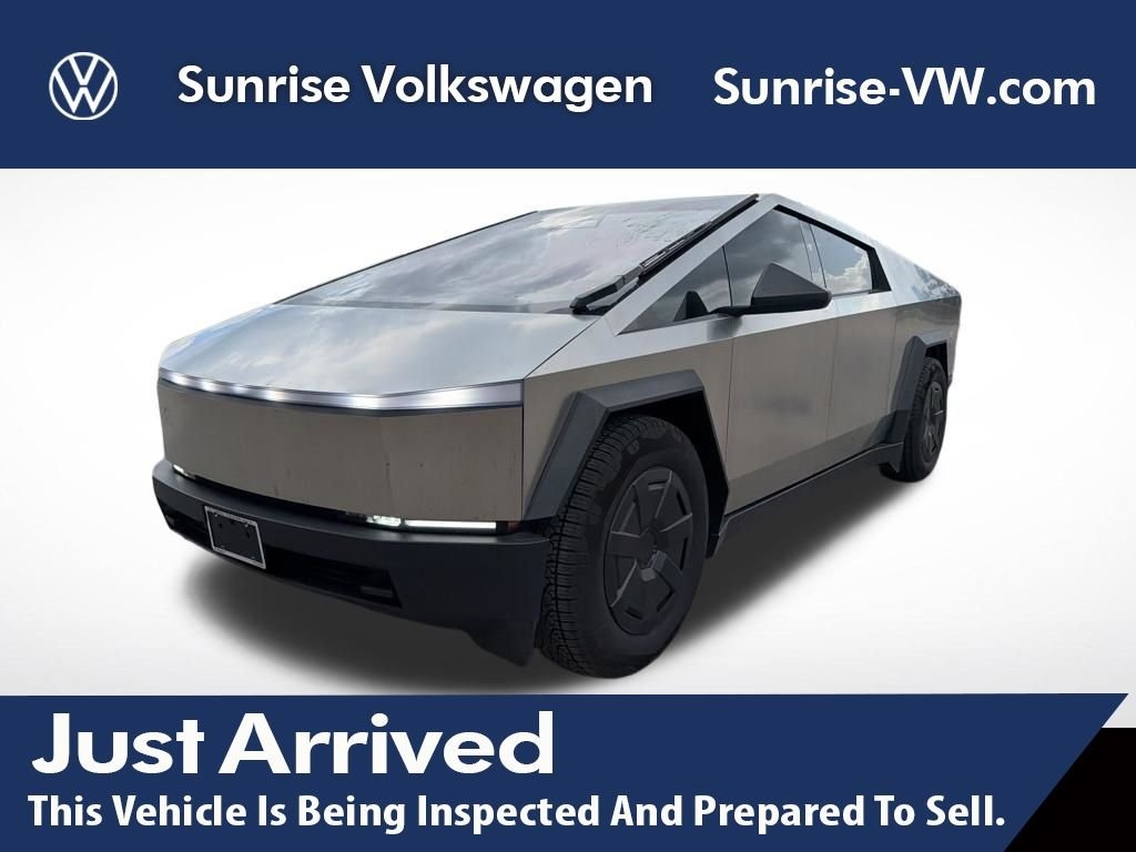 2025 Tesla Cybertruck Base