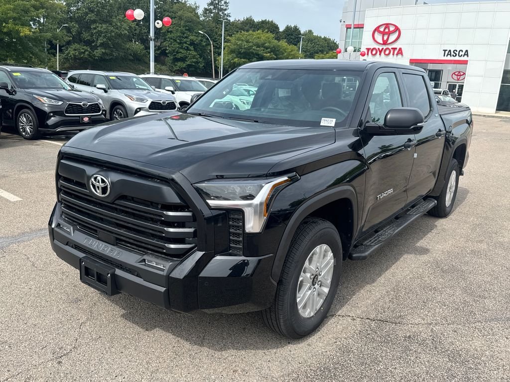 New 2026 Midnight Black Metallic Toyota SR5 image 3