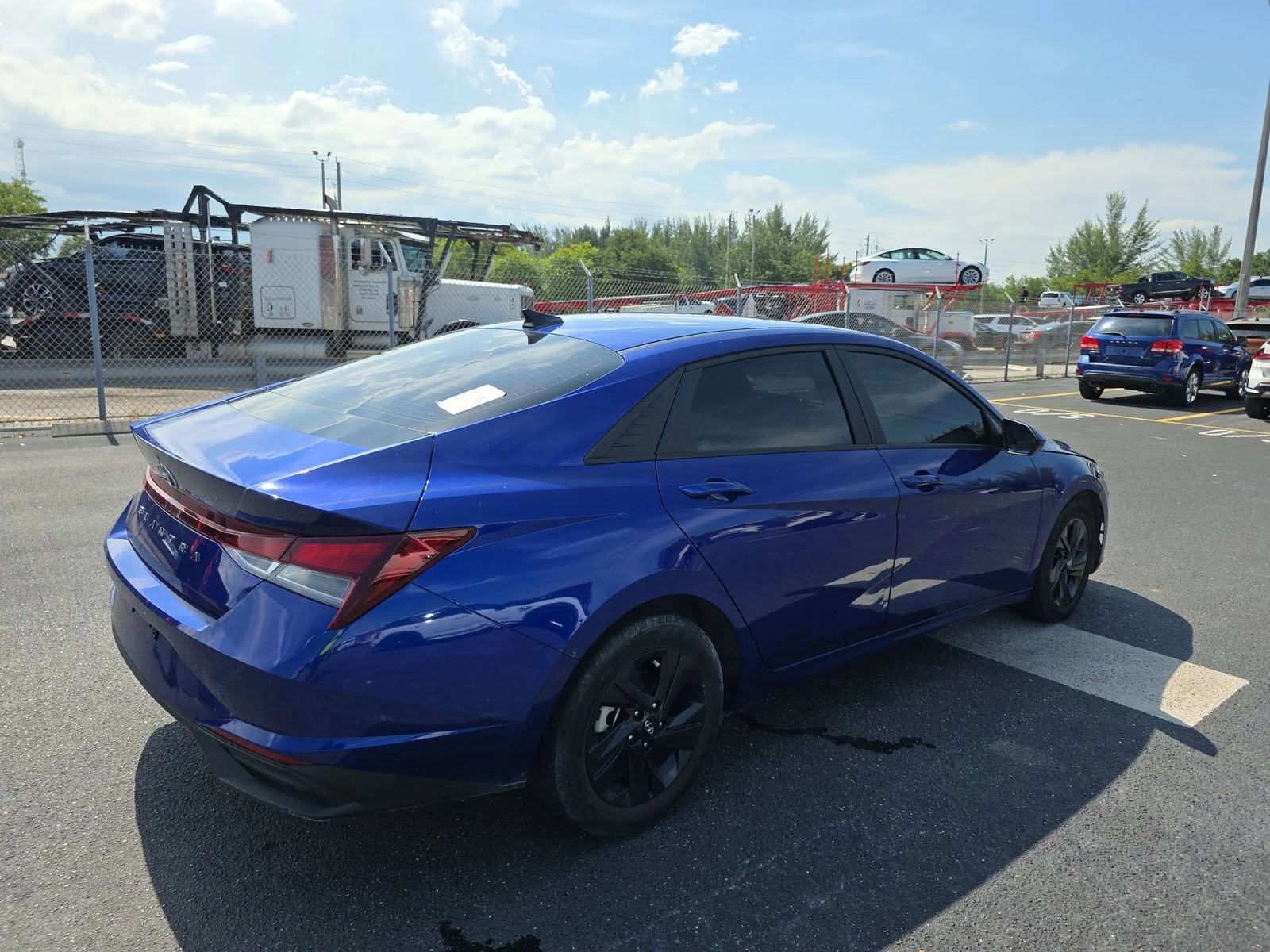 Used 2023 Blue Hyundai SEL image 6