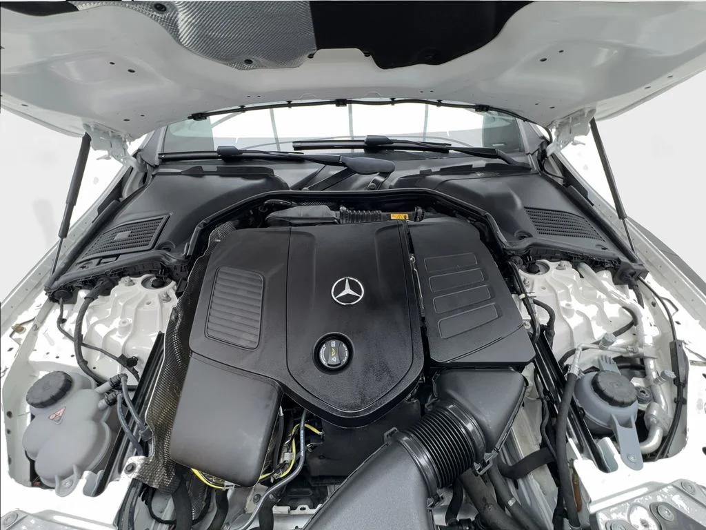 Used 2025 White Mercedes-Benz CLE 300 image 18