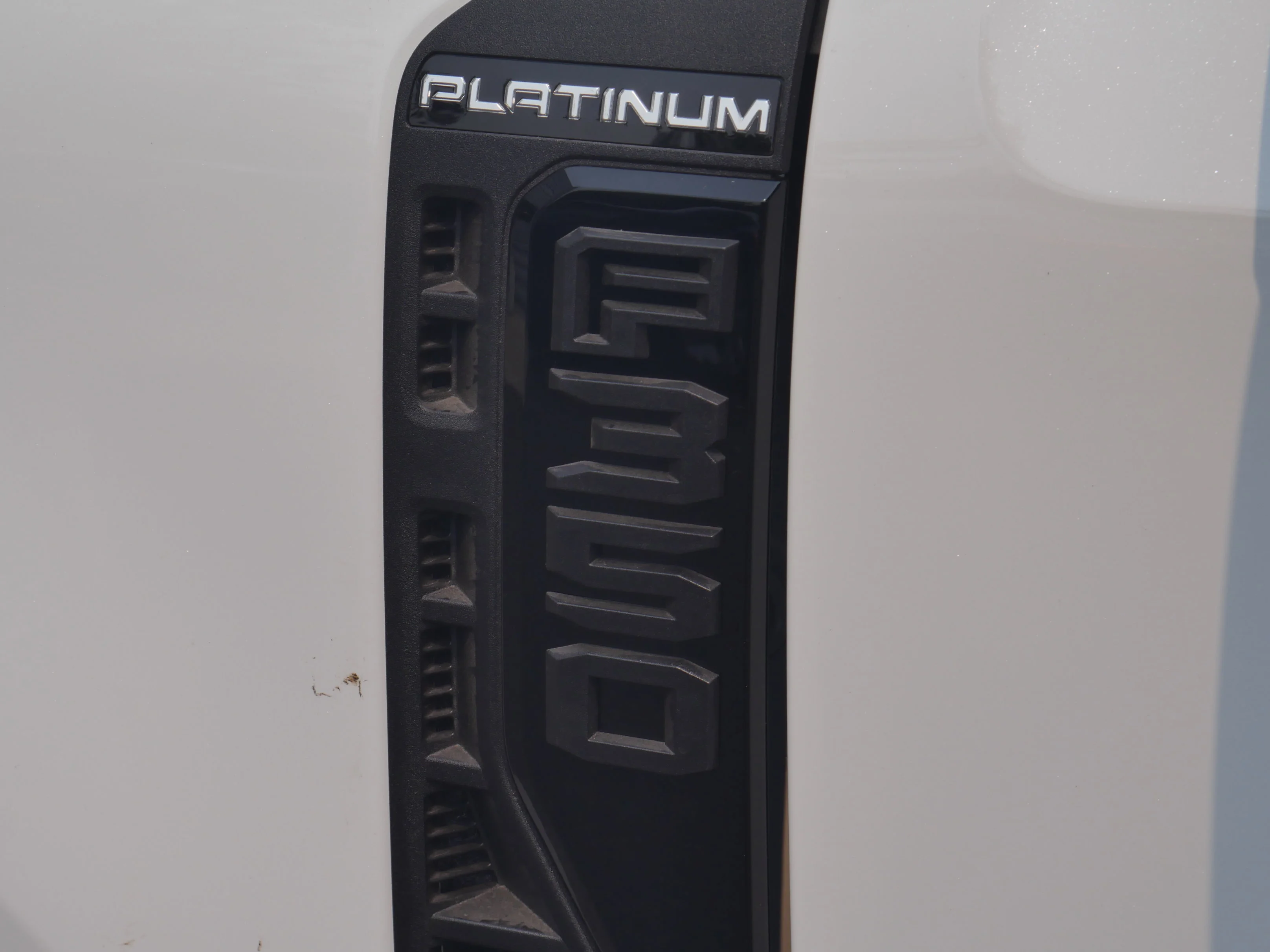 New 2026 Star White Metallic Tri-Coat Ford Platinum image 21