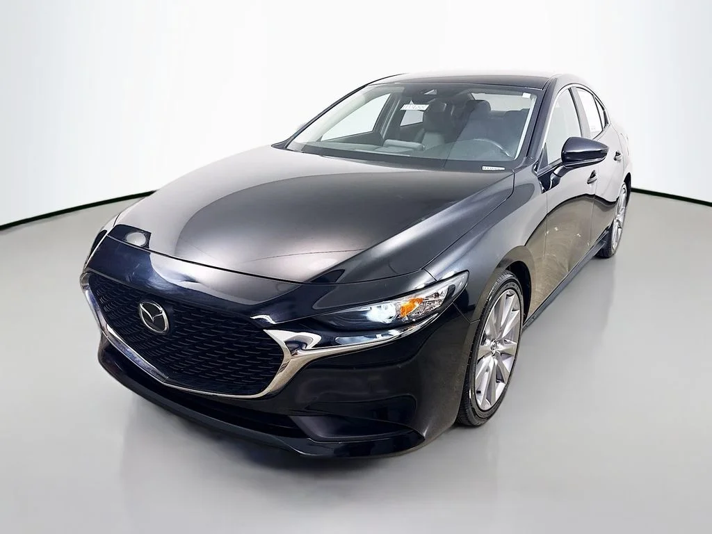 Used 2021 Jet Black Mica Mazda Select image 3