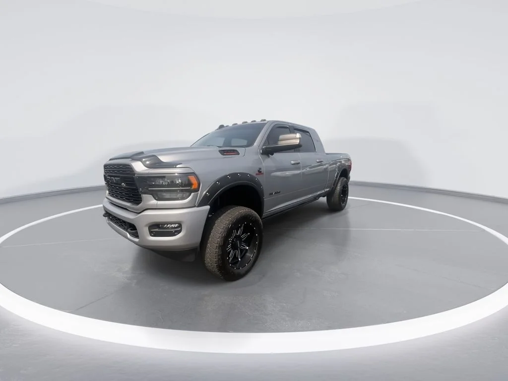 Used 2022 Silver Ram Limited image 4