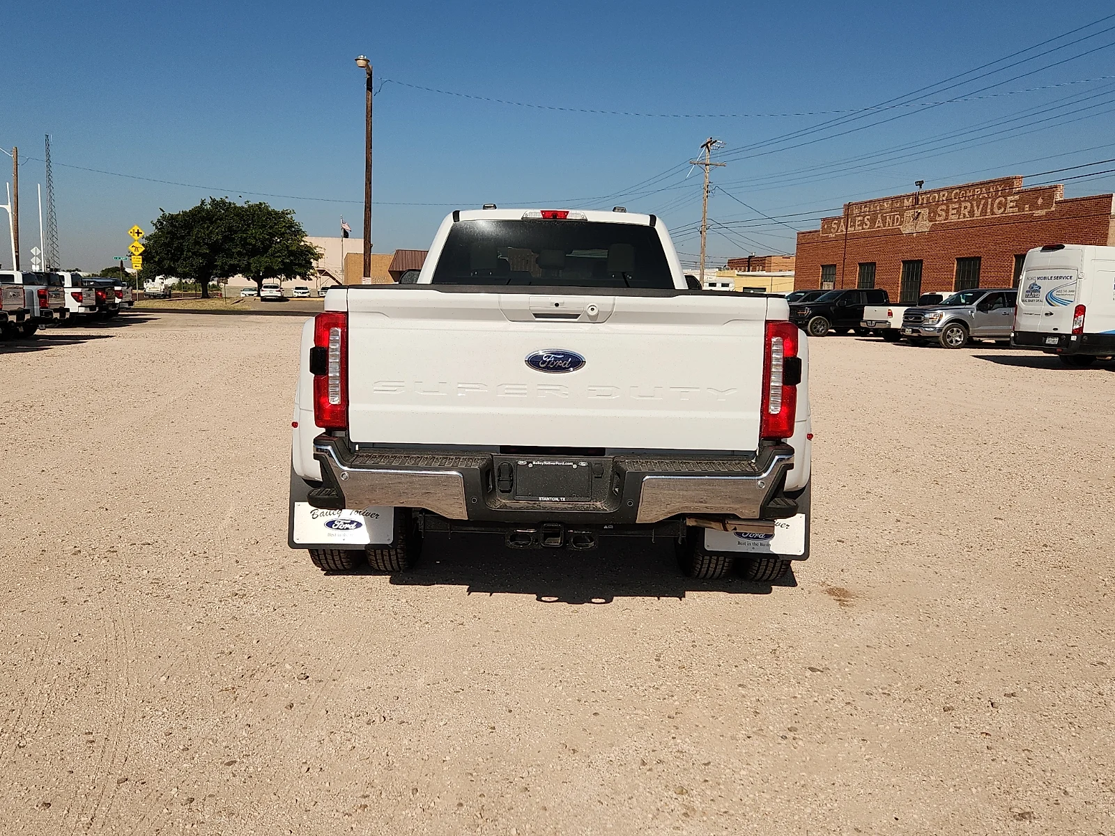 New 2026 Oxford White Ford Lariat image 6