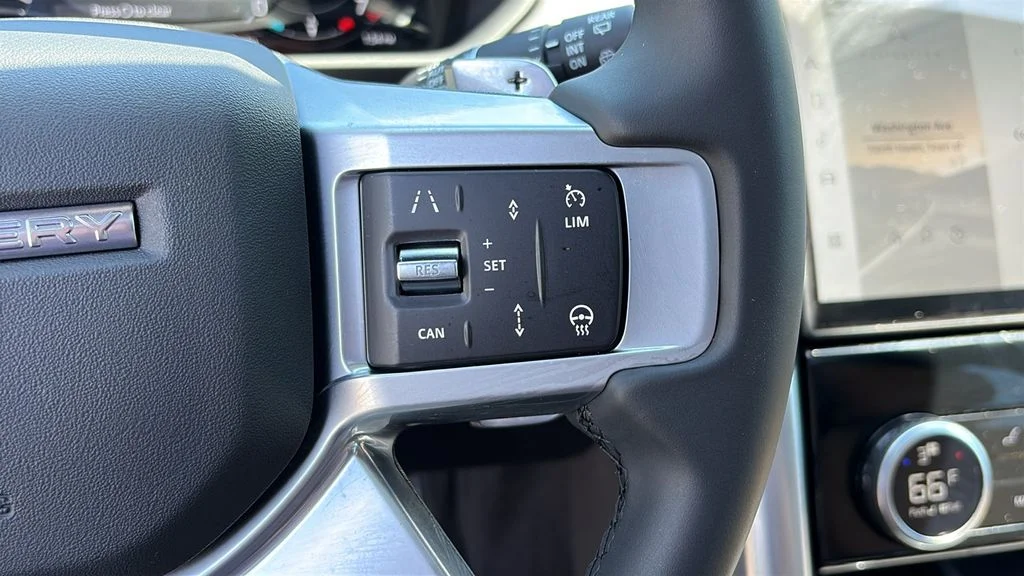 Certified Used 2025 Gray Land Rover Dynamic SE image 14