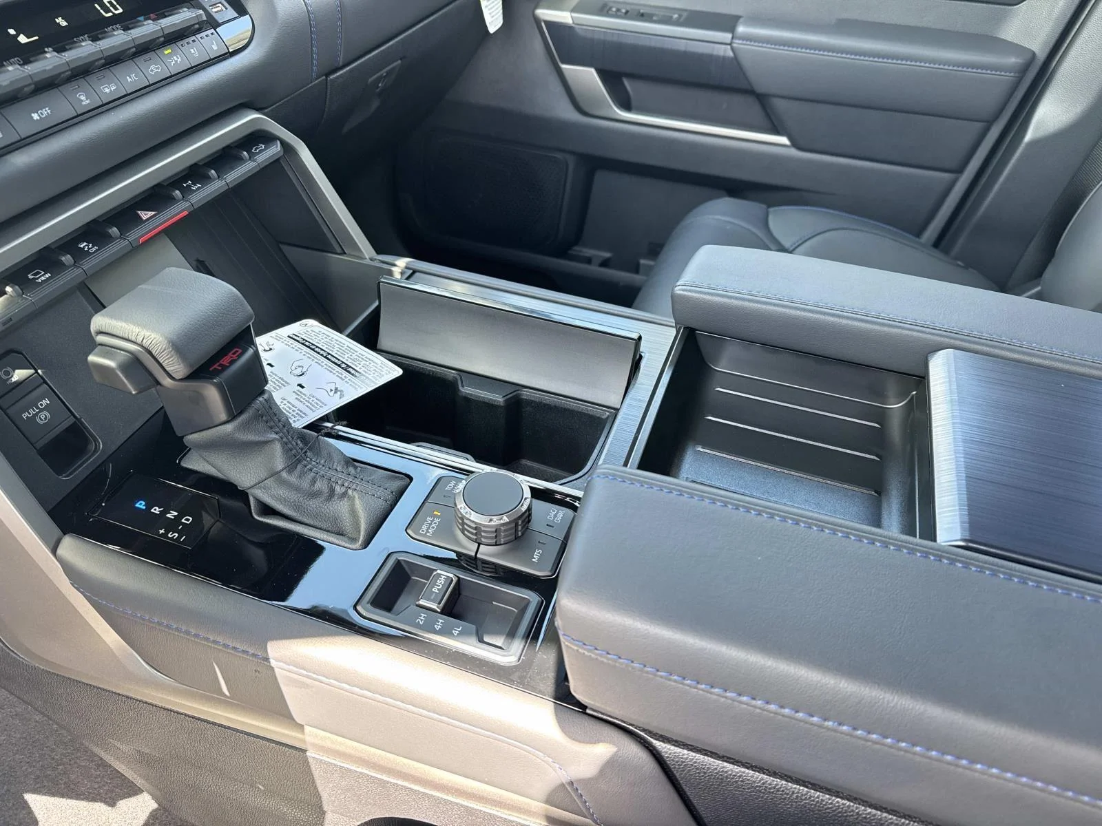 New 2026 Mudbath Toyota Platinum HV image 20