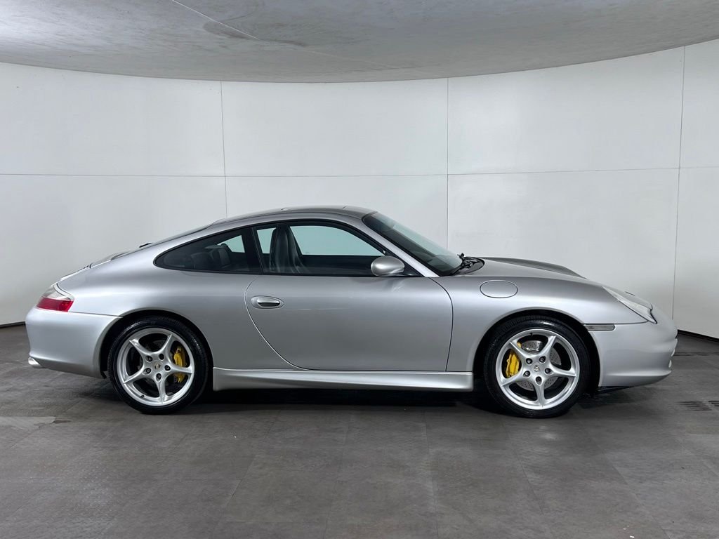 Used 2003  Porsche Carrera image 8