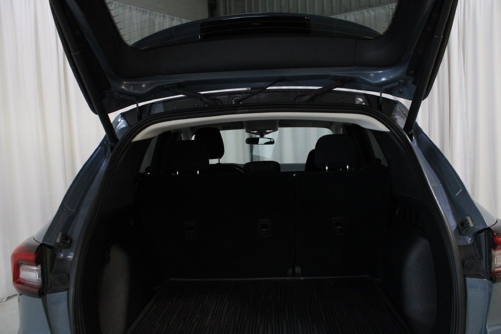 Used 2023 Vapor Blue Ford Active image 30