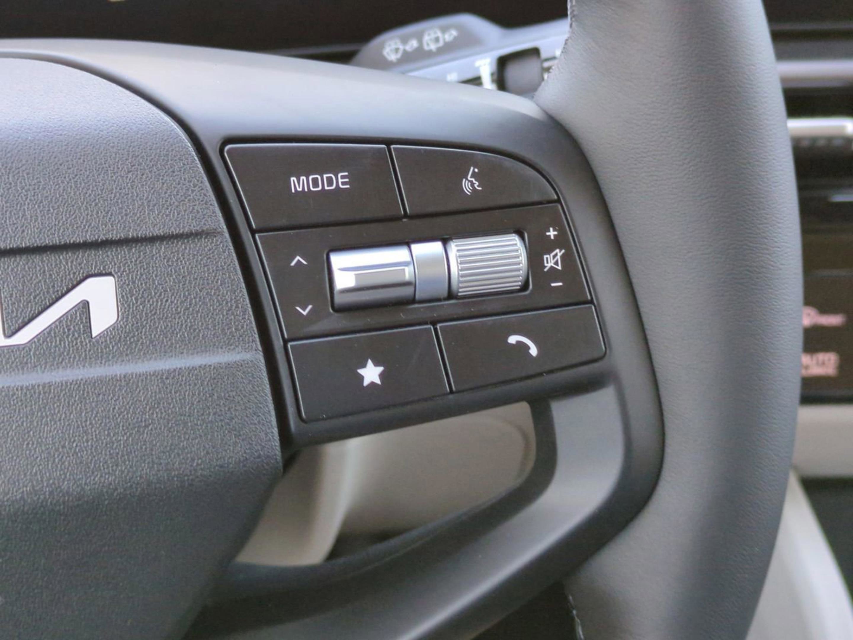 New 2026 Ebony Black Kia EX image 31