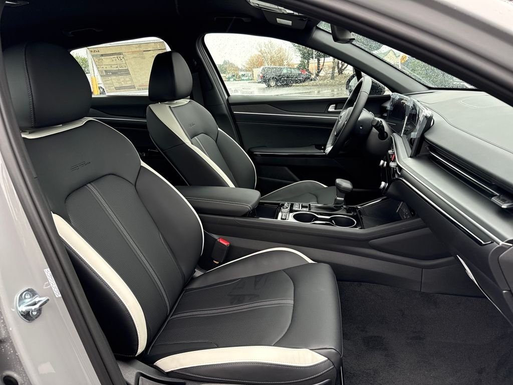 2026 Kia K5 GT-Line - Photo 10