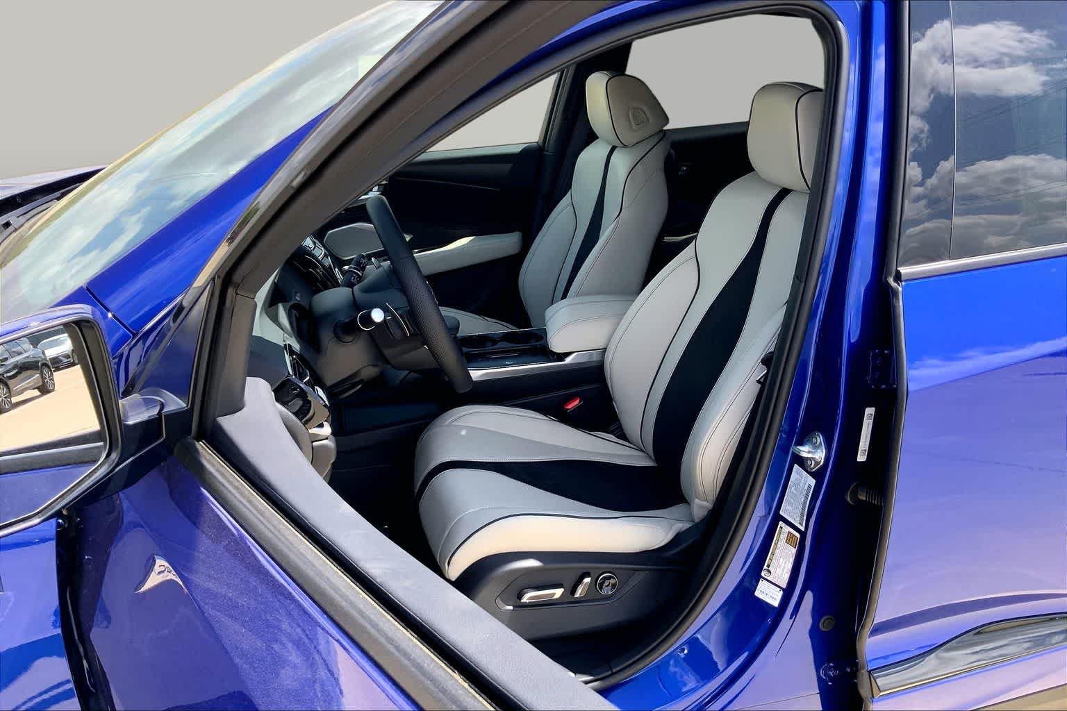 New 2026 Apex Blue Pearl Acura w/A-Spec Package image 9