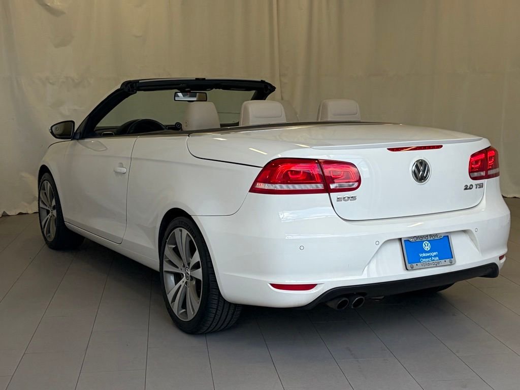 Used 2013 Candy White Volkswagen Lux image 4