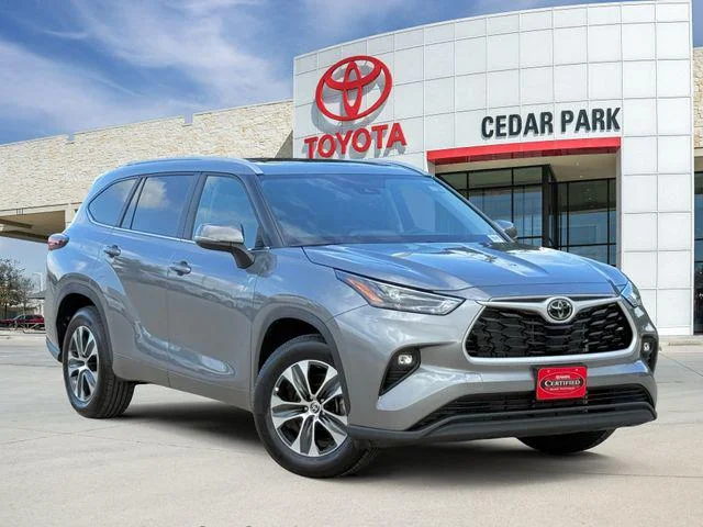 2025 Toyota Highlander XLE