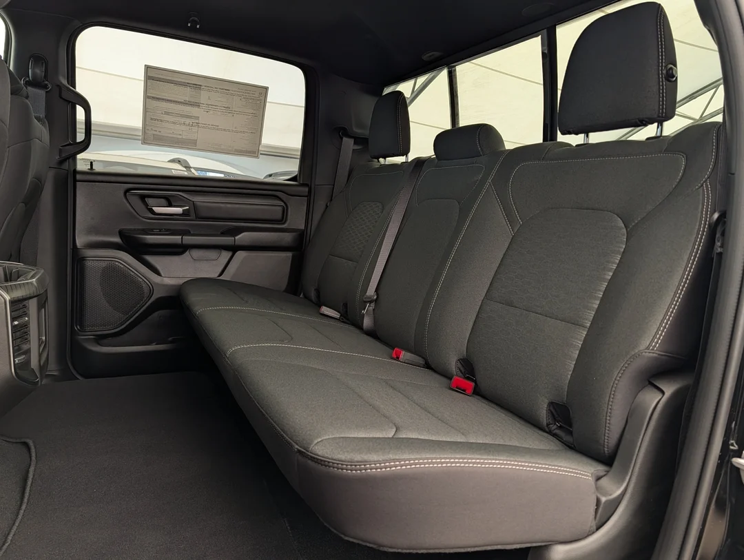 New 2026 Black RAM Express - - 3.0L Hurricane Twin Turbo - Black Express Pkg - 20 Wheels - Power Slide Window & More! image 25