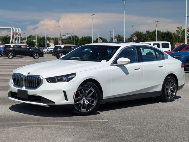 2026 BMW 5 Series 530i