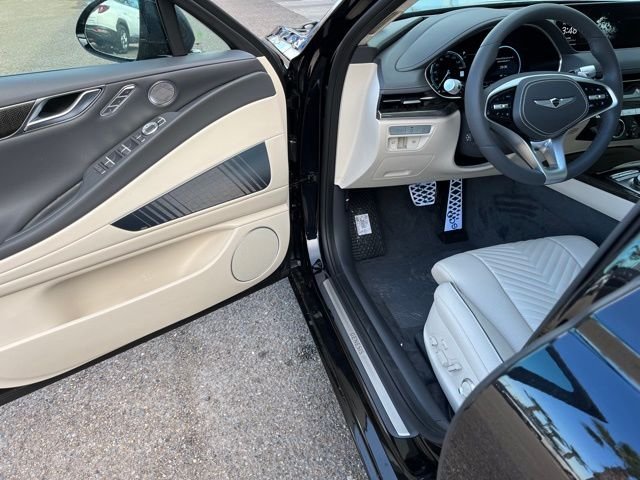 New 2024 Black Genesis 3.5T image 15