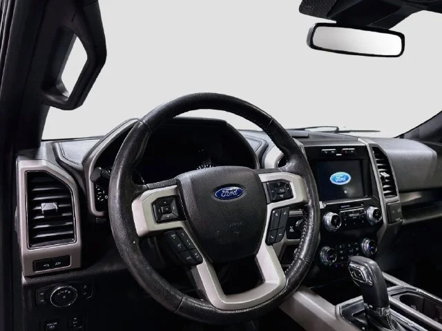 Used 2019  Ford XL image 10