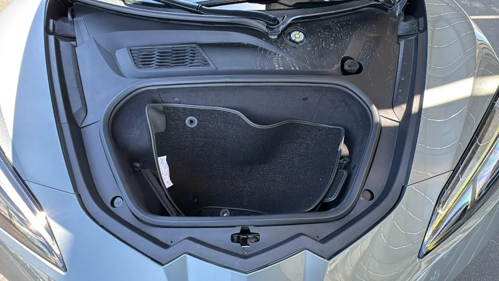 Used 2022 Gray Metallic Chevrolet Stingray image 24