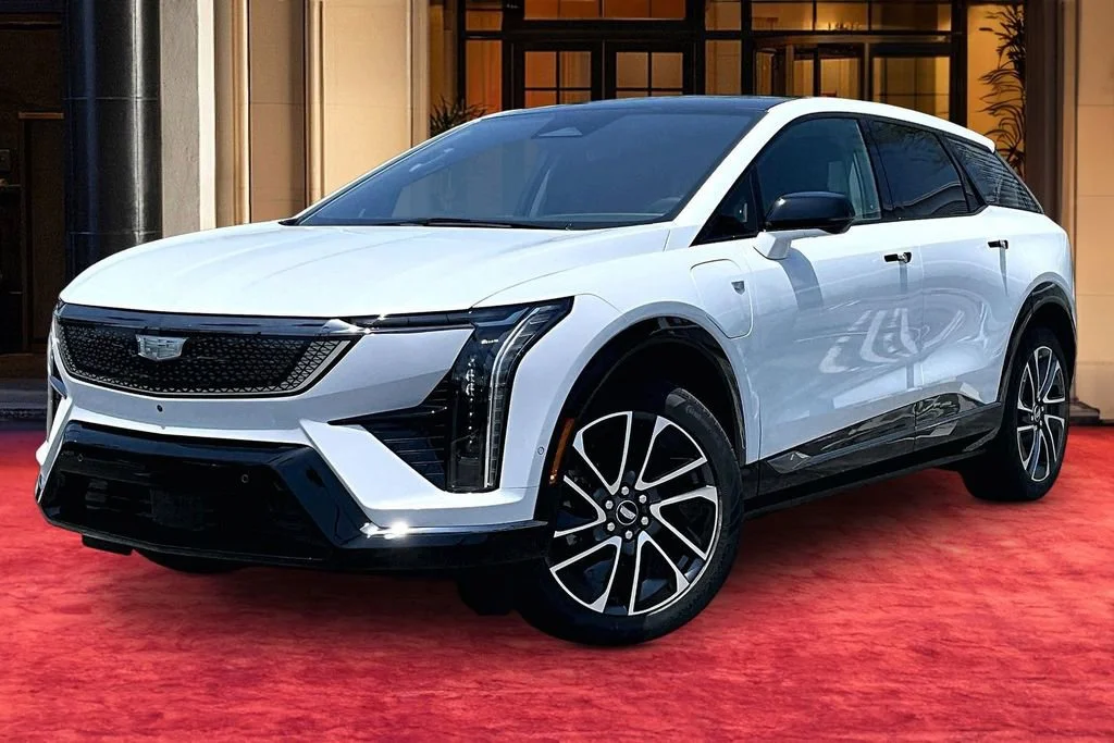 2026 Cadillac Optiq Sport's photo