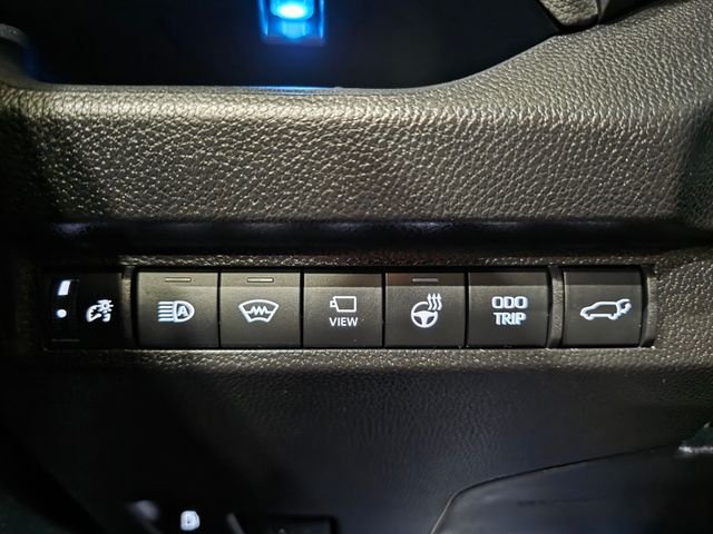 Used 2025 Gray Toyota XSE image 18