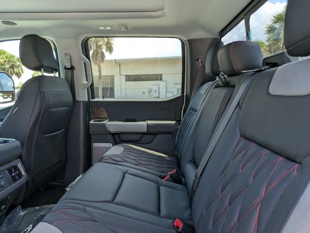 New 2026 Star White Metallic Tri-Coat Ford F-250® Lariat® image 25