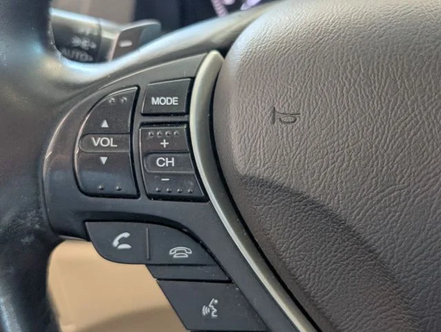 Used 2017 Black Acura Base image 21