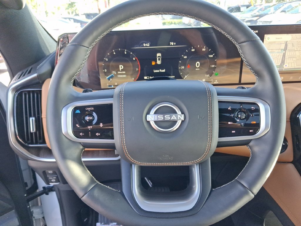 Used 2025 White Nissan Platinum Reserve image 20