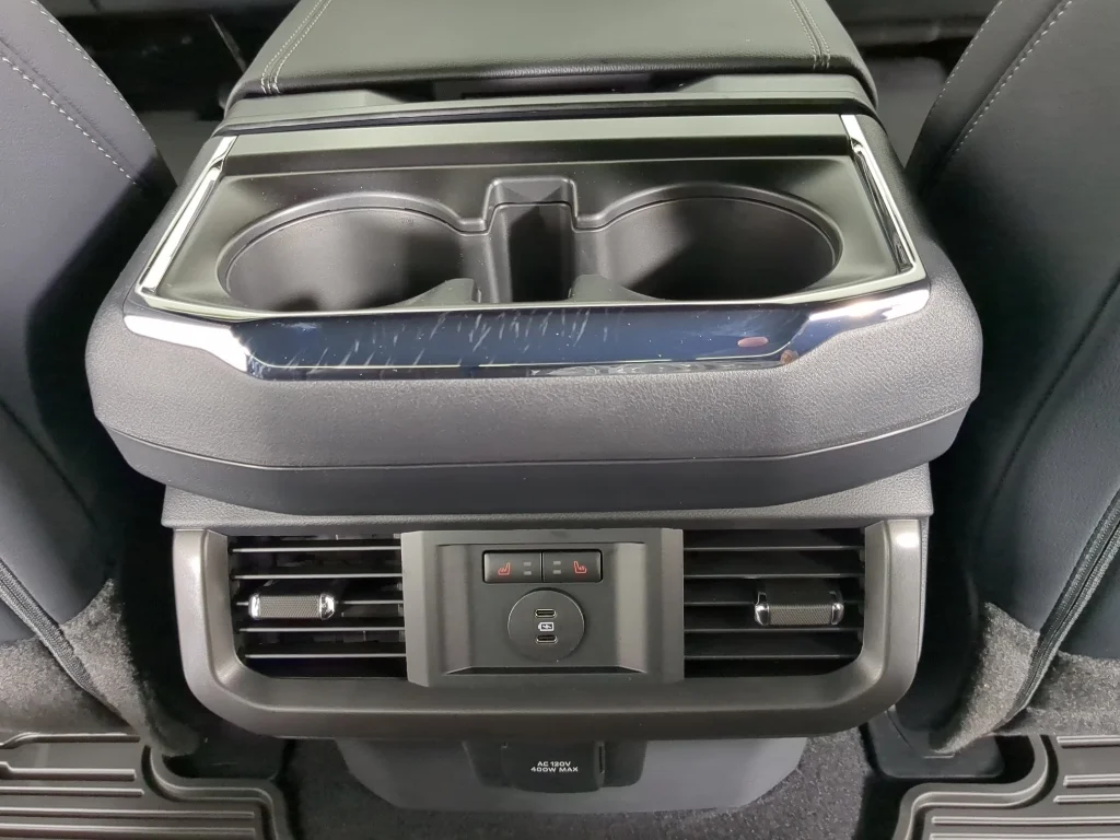 New 2026 Iconic Silver Metallic Ford Lariat® image 22