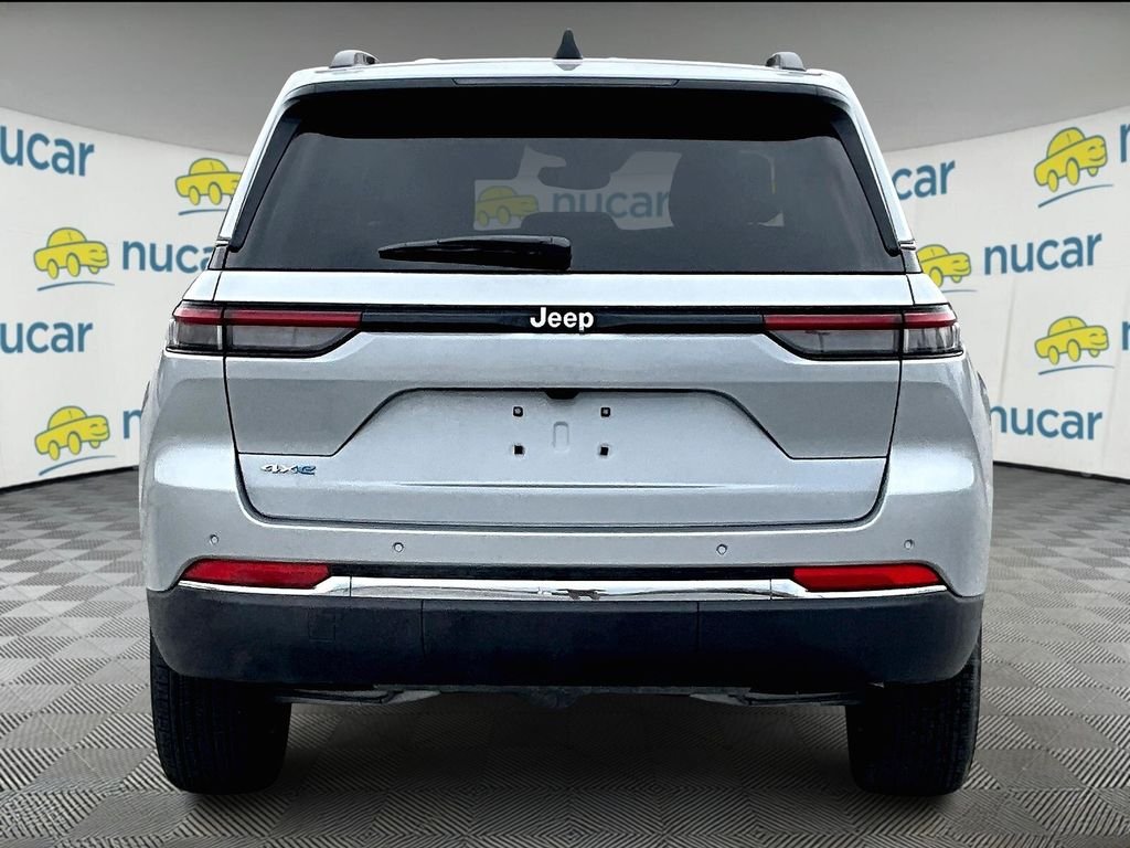 New 2024 Silver Zynith Jeep 4xe image 6