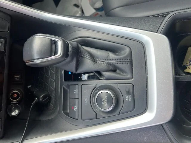 Used 2024 Gray Toyota XLE Premium image 13