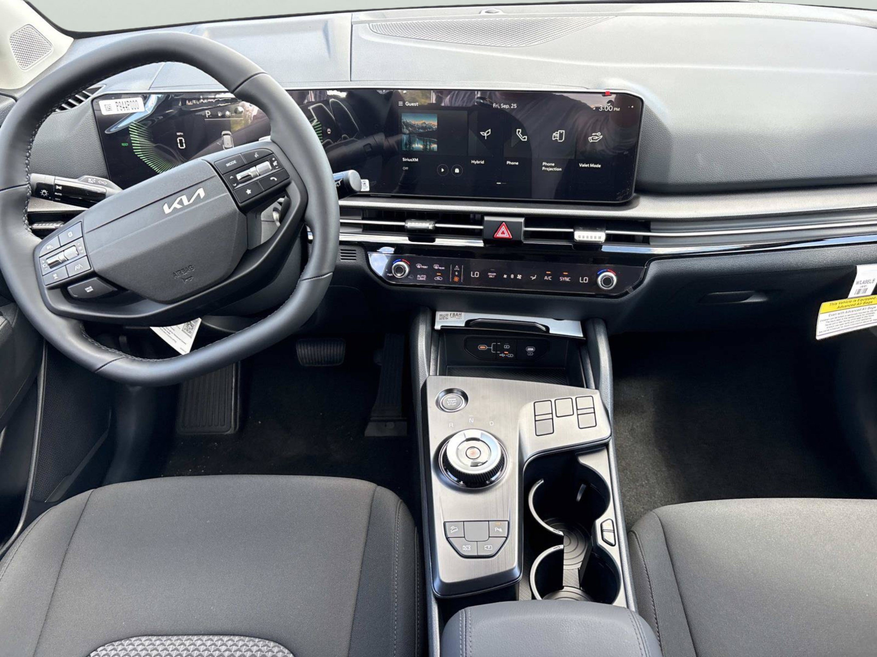New 2027 Snow White Pearl Kia LX image 12