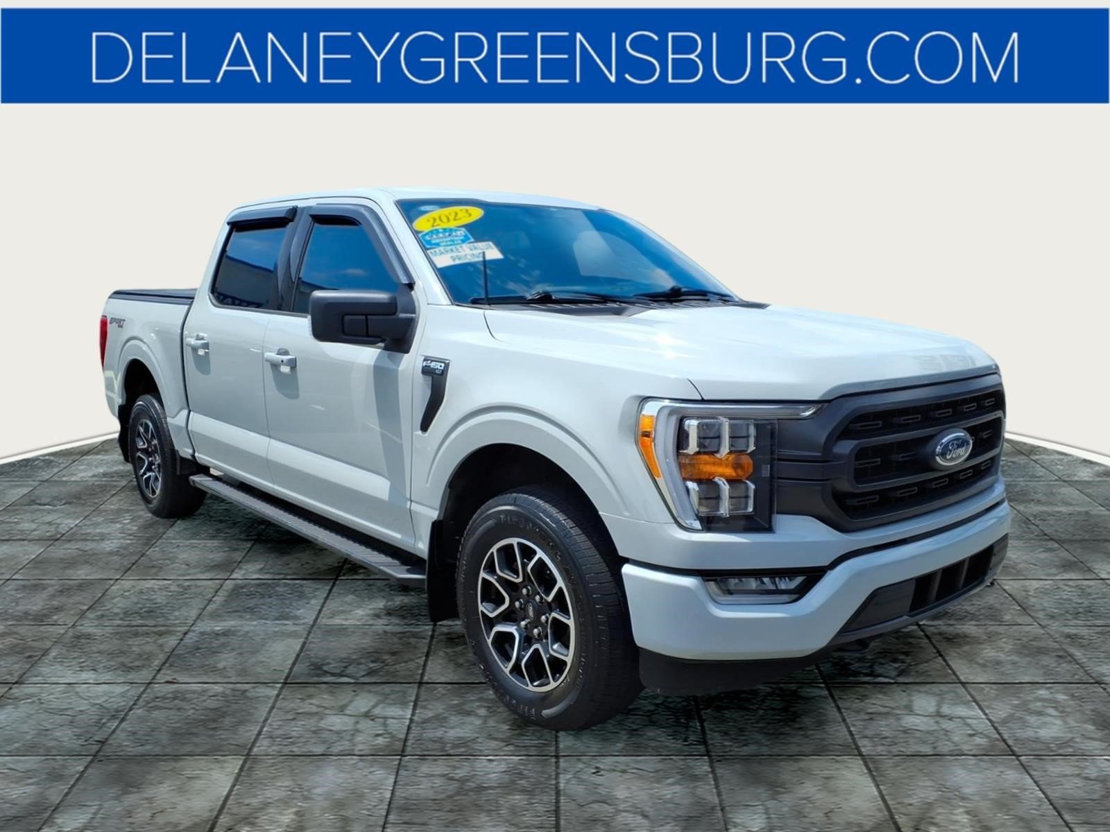 Used 2023 Avalanche Ford XLT image 1