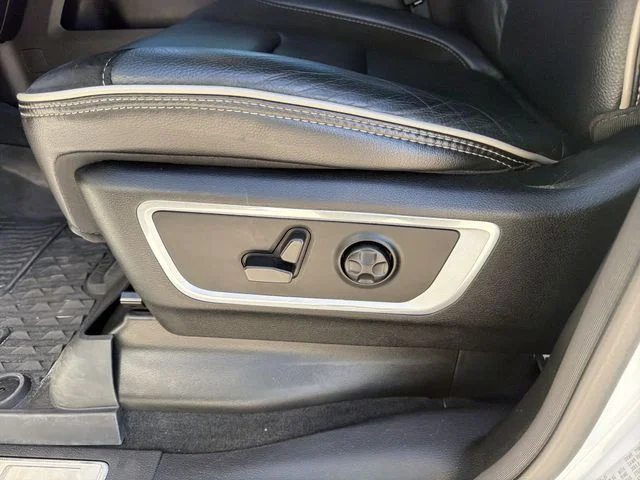 Used 2021 White Ram Laramie image 19