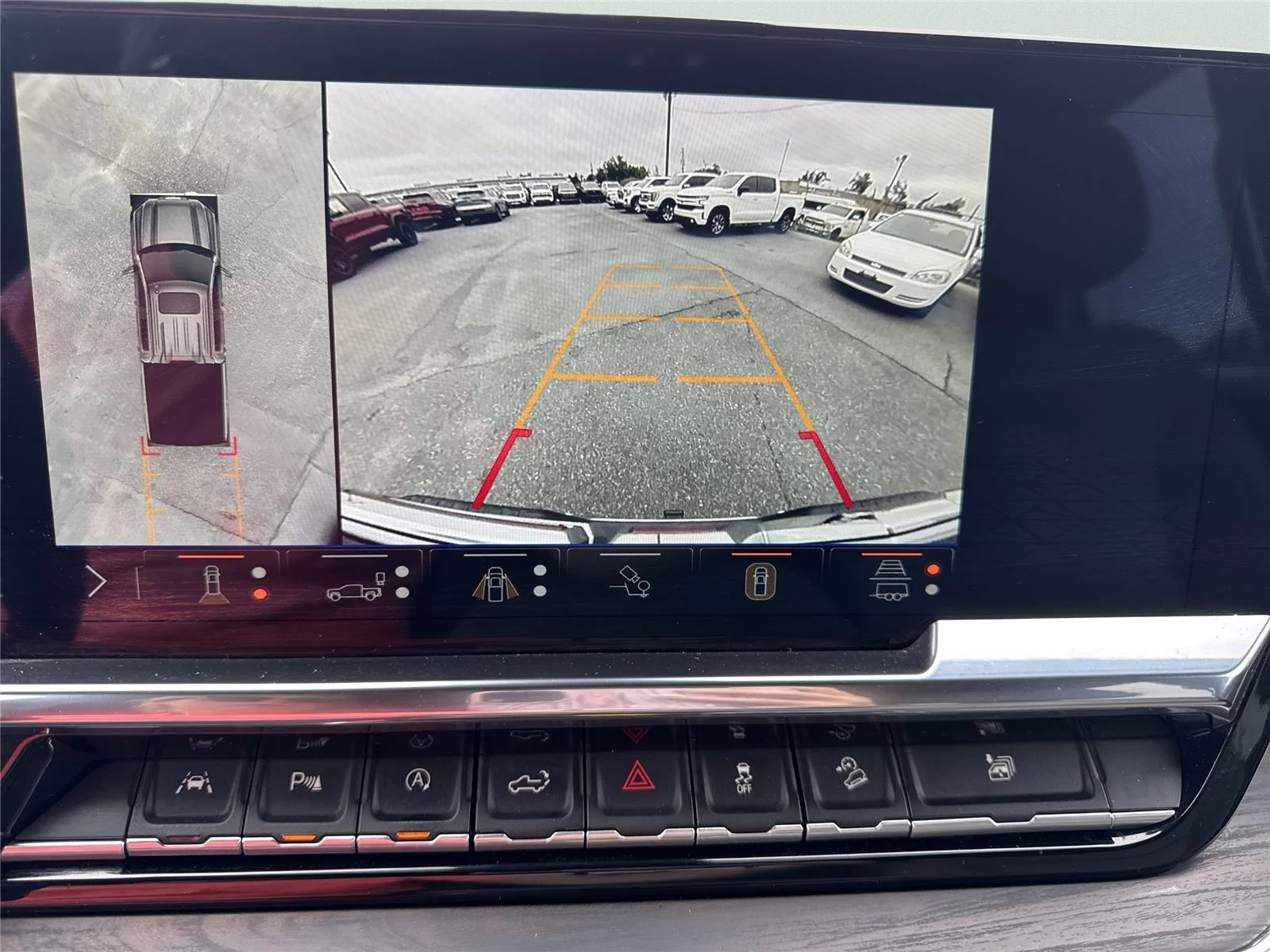 Used 2024 Titanium Rush Metallic GMC SLT image 25