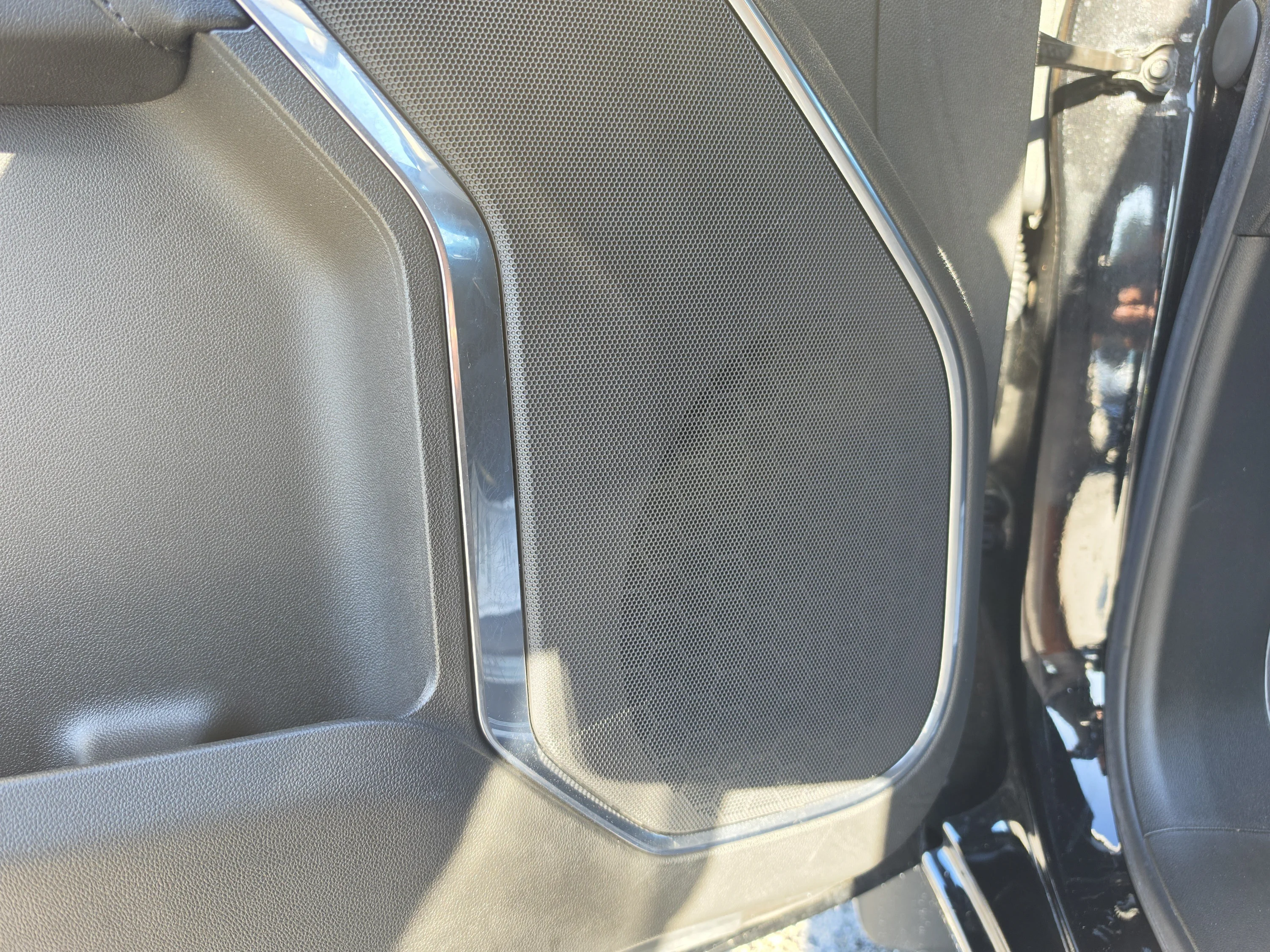Used 2023 Black Chevrolet LT image 25
