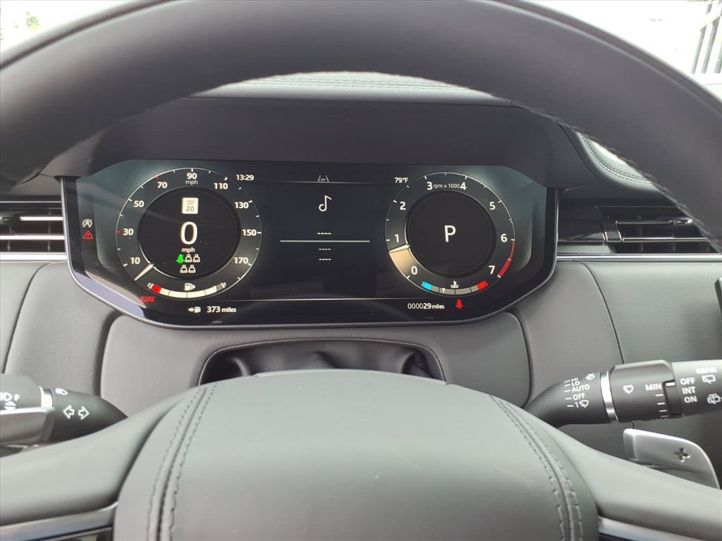 New 2026 Santorini Black Land Rover SE image 17