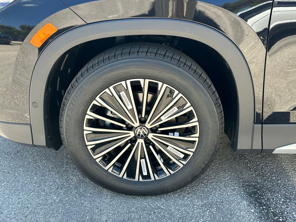 New 2026 Black Volkswagen 2.0T S image 51