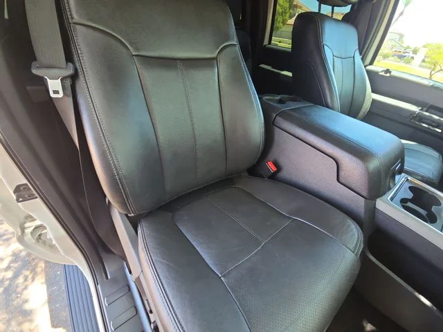 Used 2016 White Ford Lariat image 23