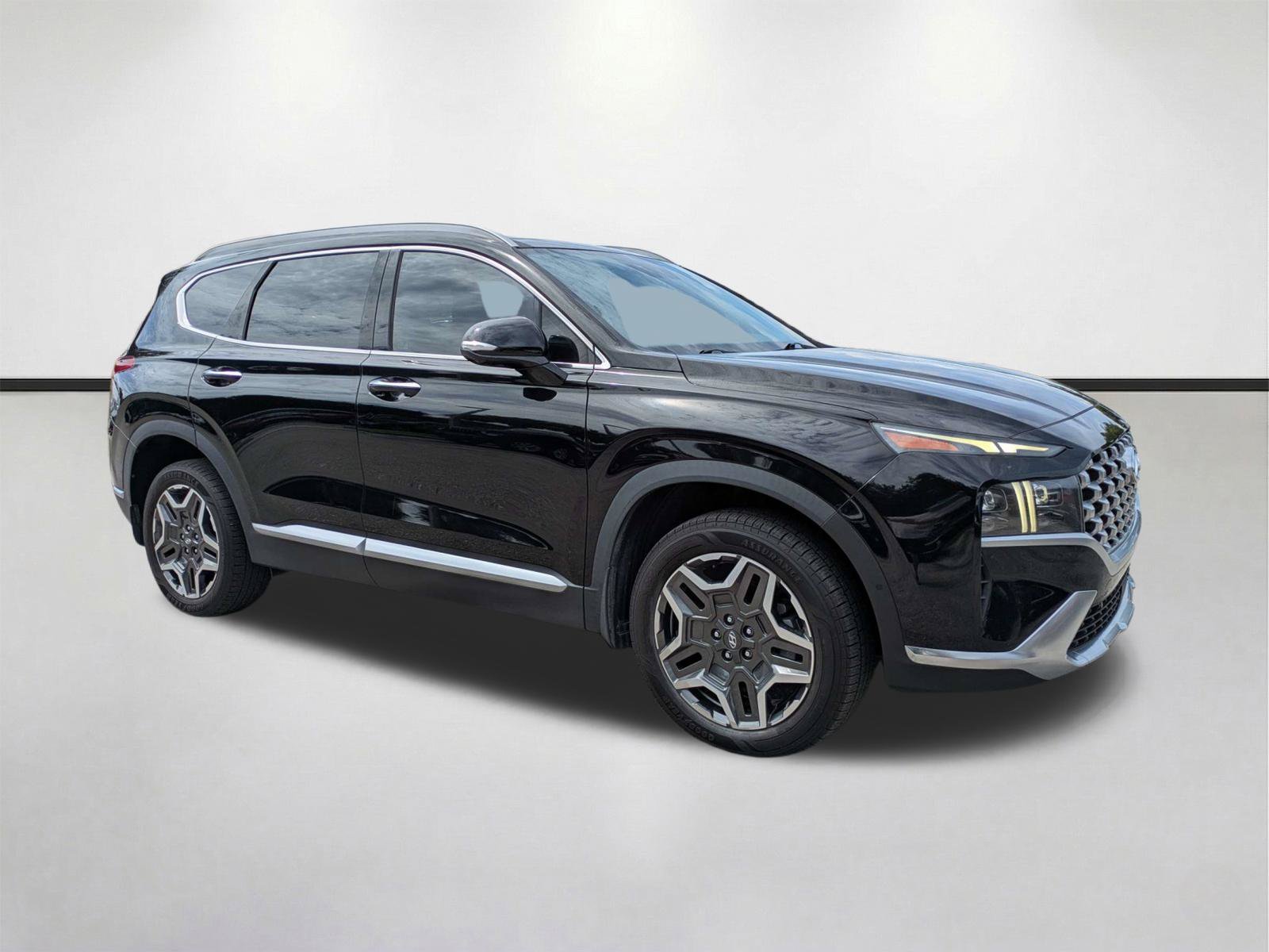 Used 2021 Twilight Black Hyundai Limited image 2