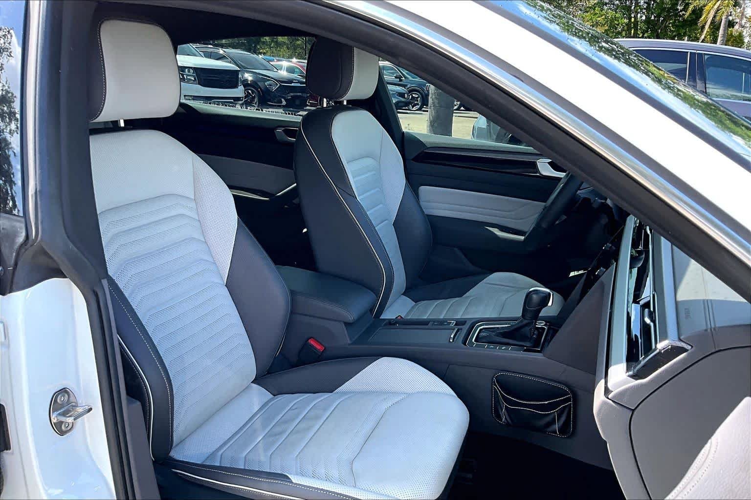 Used 2023 Opal White Pearl Volkswagen SEL Premium R-Line image 9