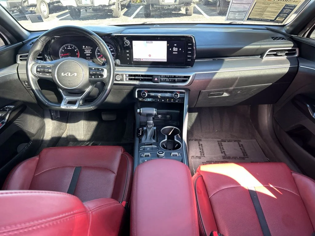 Certified Used 2024 Glacial White Pearl Kia GT-Line image 11