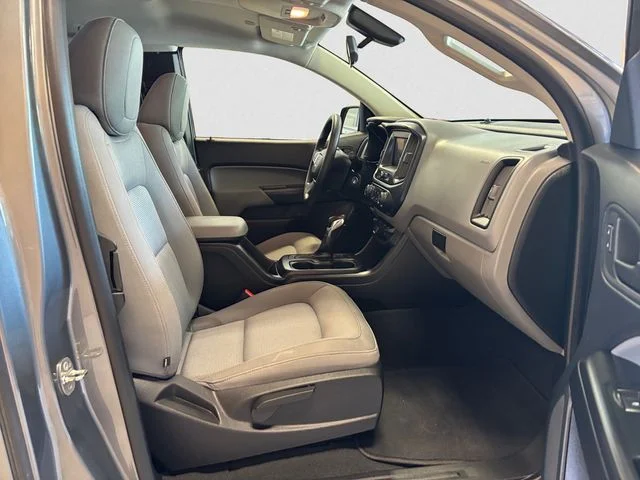 Used 2022 Gray GMC Elevation Standard image 16
